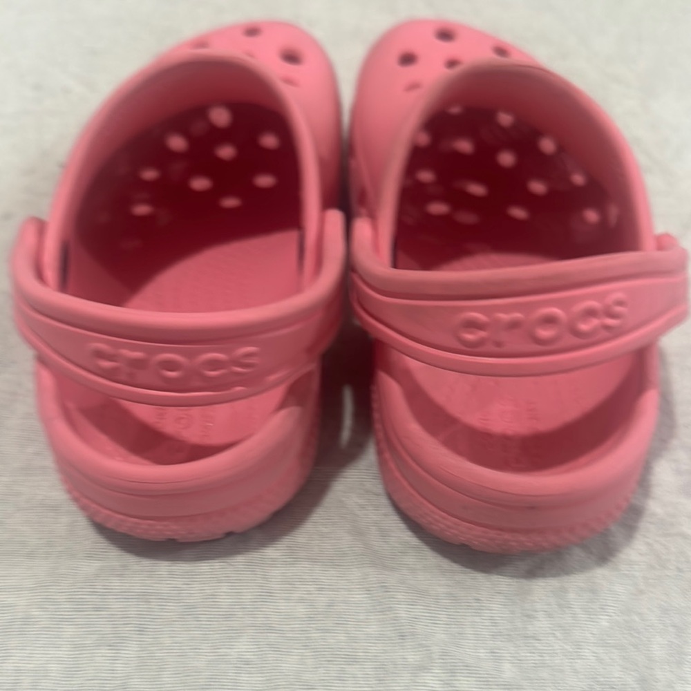 CROCS Pink Water Shoes with Ventilation and Heel Strap